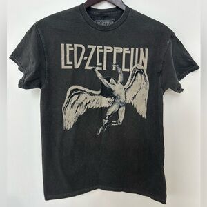 Led Zeppelin Icarus Graphic Band Tee Size Medium Black Rock T-Shirt NWT